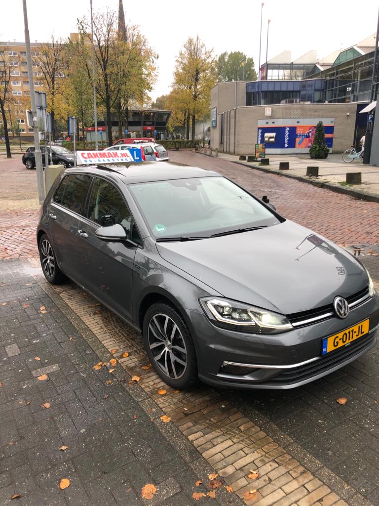 Rijschool Cakmak lesauto